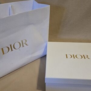 EMPTY Dior shoe box & bag